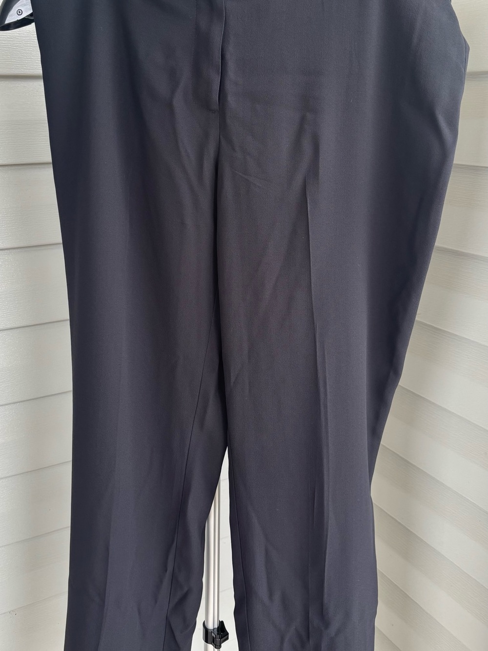 Eileen Fisher Women’s M Black 100% Silk Pants Straight Leg Minimalist Career - Picture 2 of 6